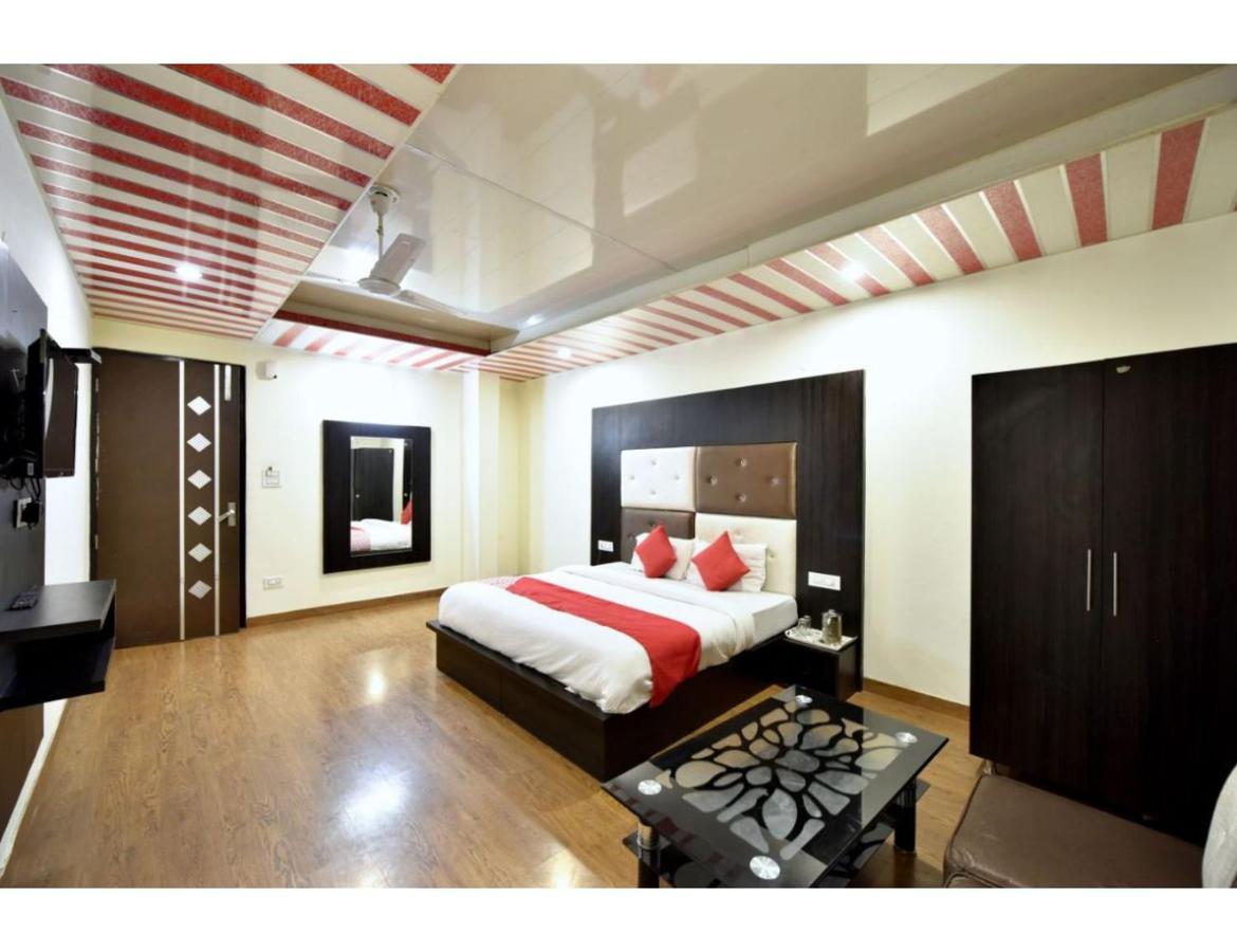 Hotel Dalhousie Grand Banikhet Екстериор снимка
